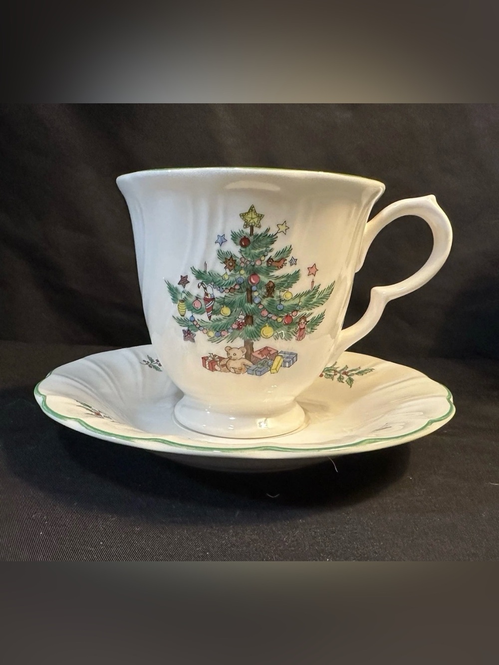 Vintage Nikko Happy Holidays Christmas Tree Footed Tea Cup & Saucer Japan Mint